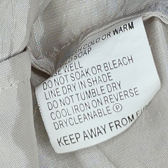 Emerge Dresses & Skirts - EMERGE short dress chiffon sleeveless formal dress size 10